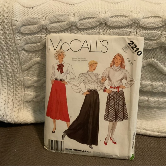 Vintage McCalls Pattern Noteca rds